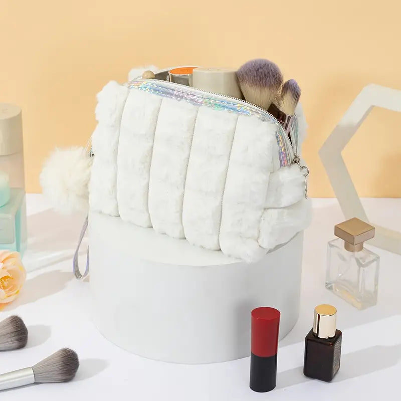 White Plush Makeup Bag – Soft Furry Cosmetic Pouch